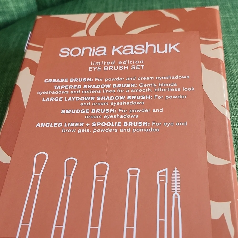 Sonia Kashuk Limited Edition Brush Set
